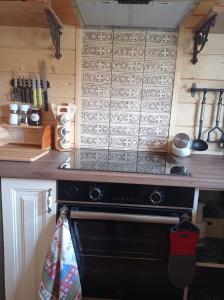 Cucina o angolo cottura di Agroturystyka Przy Siole Budy
