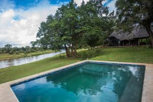 Afbeelding uit fotogalerij van Maninghi Lodge in Balule Game Reserve