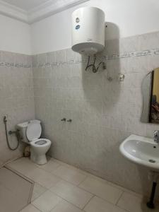 Kylpyhuone majoituspaikassa THURIN IMO (Vauvert)