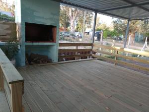 Зображення з фотогалереї помешкання Espléndida casa a 3 cuadras de la Playa Santa Ana Canelones cerca Cuchilla Alta у місті Кучілья-Альта
