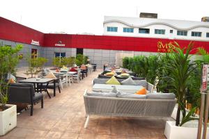 Posezení v ubytování Dubai Grand Hotel by Fortune, Dubai Airport