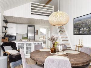 Fotografie z fotogalerie ubytování 6 person holiday home in Løgstør-By Traum v destinaci Løgstør + 17 fotografií
