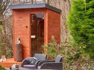 A garden outside Chillout Apartman Noszvaj