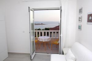 Gallery image of Apartments Villa Desire in Makarska