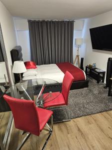 TV a/nebo společenská místnost v ubytování Mountain View Hope Motel