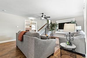 Gallery image of Villa Bella elegant family retreat in downtown in Bentonville