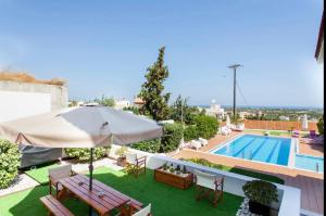 Πισίνα στο ή κοντά στο Artemis Luxury Villa - Hersonissos Private Pool Oasis