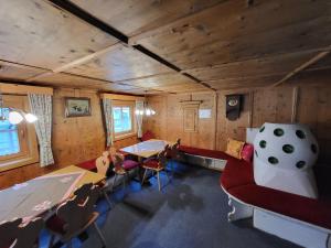 Posedenie v ubytovaní Farmerhouse by Northsouth Aparthments