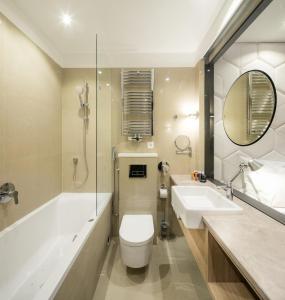 Koupelna v ubytování Pytloun Grand Hotel Imperial