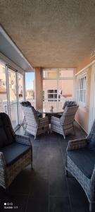 Posezení v ubytování PMT10 - Townhouse Bravomar 8, pool, 4 bedroom