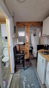 Kuchyň nebo kuchyňský kout v ubytování Apartman A&J 2