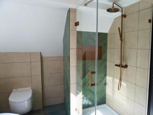 Koupelna v ubytování B&B Catharinenburg Golf & Wellness