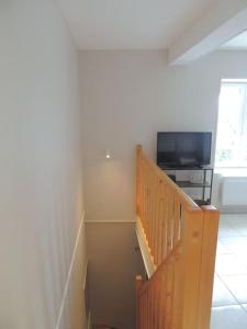 TV a/nebo společenská místnost v ubytování Maison calme & paisible avec vue