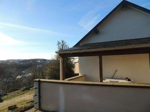 Balkón nebo terasa v ubytování Maison calme & paisible avec vue