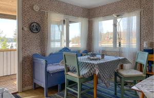 Χώρος καθιστικού στο Beautiful Home In Kil With Wifi