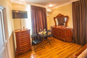 Fotografie z fotogalerie ubytování HOTEL caravan palace v destinaci Kutaisi