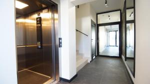 Vonios kambarys apgyvendinimo įstaigoje AVAPARTS apartament GREEEN
