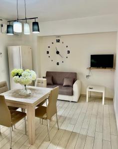 Μια τηλεόραση ή/και κέντρο ψυχαγωγίας στο Casa Vacanze Rachele