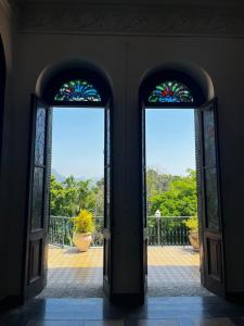 山景或在旅舍看到的山景