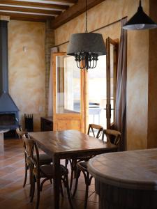 Posezení v ubytování Casa del Moliner