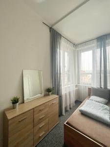 Posteľ alebo postele v izbe v ubytovaní Room in Old Town Krakow