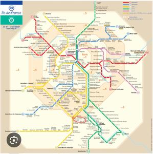 a map of the london tube map at SGDB in Sainte-Geneviève-des-Bois +1 photo