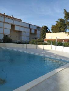 Bazén v ubytovaní Appartement T2 Argelès plage alebo v jeho blízkosti