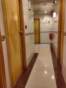 Imagine din galeria proprietății Jinnsti Guesthouse 景士迪宾馆 în Hong Kong
