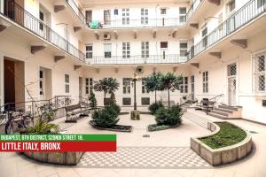 Fotografia z galérie ubytovania Little Italy Bronx Apartment v Budapešti