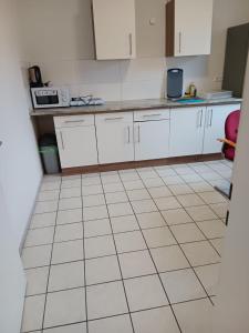 Kuchyňa alebo kuchynka v ubytovaní Othman Appartements Anderter Straße 55g, 1 OG L