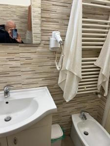 Koupelna v ubytování Suites Florence