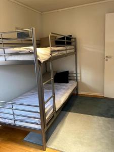Postel nebo postele na pokoji v ubytování Ronningen Villa