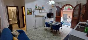 A kitchen or kitchenette at Casa Mary Még 20 kép