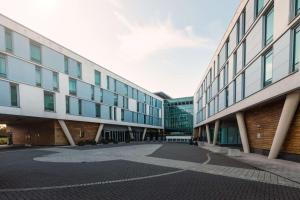 an empty street in front of a building at DoubleTree by Hilton Hotel Newcastle International Airport in Newcastle upon Tyne