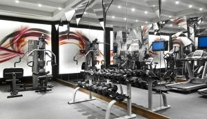 Fitness centrum a/nebo fitness zařízení v ubytování Divan Corlu