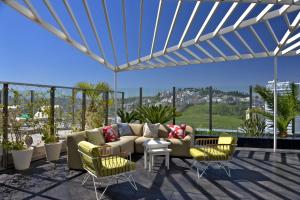 Hilton Tanger City Center的休息区