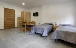 Ένα ή περισσότερα κρεβάτια σε δωμάτιο στο Gorgeous Apartment In Málaga With Wifi