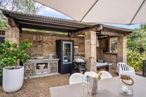 Fotografie z fotogalerie ubytování The French Cottage by Waiheke Pure v destinaci Oneroa