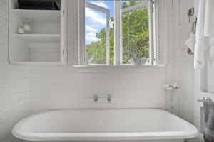 Fotografie z fotogalerie ubytování The French Cottage by Waiheke Pure v destinaci Oneroa