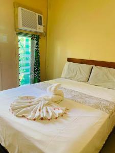 Transit Motel客房内的一张或多张床位