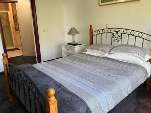 Katil atau katil-katil dalam bilik di Eagle Bay Views