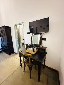 TV a/nebo společenská místnost v ubytování Moi Talpe by DBI