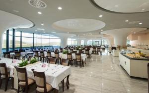 Restoran ili drugo mesto za obedovanje u objektu Grand Hotel Neum Wellness & Spa