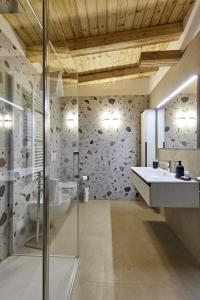 Locanda Boton D'Oro tesisinde bir banyo