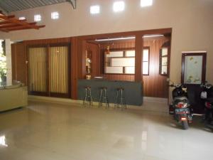 Ο χώρος του λόμπι ή της ρεσεψιόν στο Suci Amerta Guest House +76 φωτογραφίες