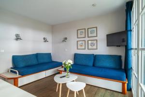 Posezení v ubytování L’Estuaire - Appt avec piscine partagée