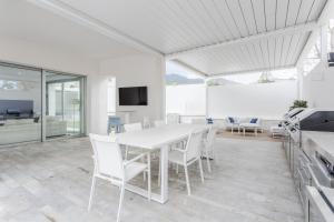 Μια τηλεόραση ή/και κέντρο ψυχαγωγίας στο Villa Tritone