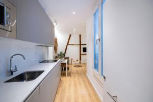 Η κουζίνα ή μικρή κουζίνα στο Patio Zahorí Granada Centro +71 φωτογραφίες