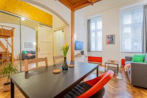 Posedenie v ubytovaní Dorotea - Cosy Home in the heart of Budapest