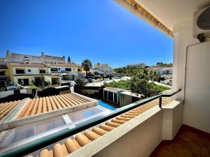 Ban công/sân hiên tại Albufeira Summer Villa 1 With Pool by Homing